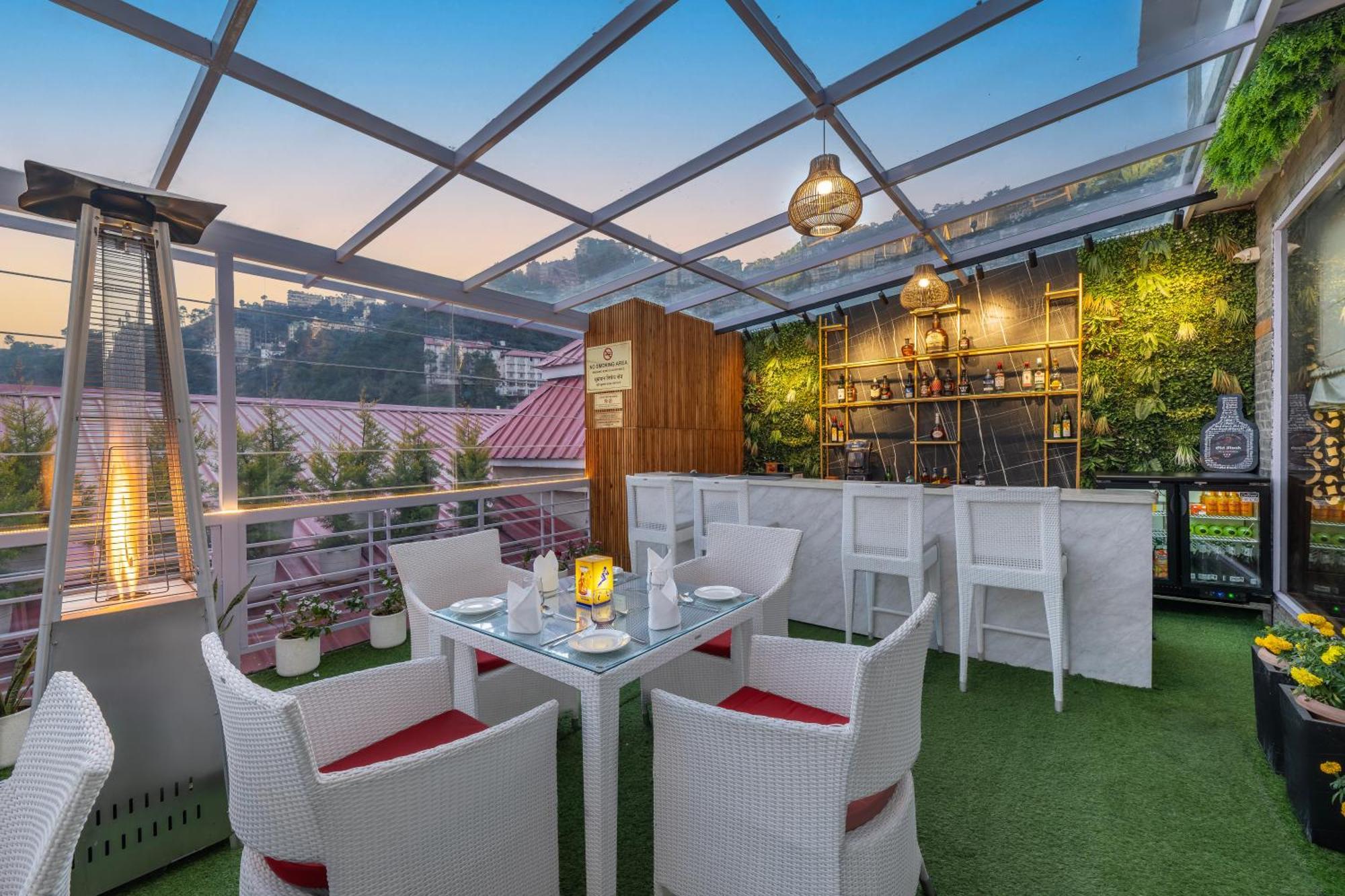 Snow Valley Resorts Shimla Exterior photo
